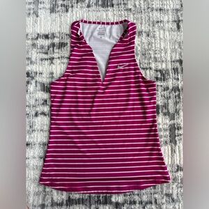 Nike Women's Tennis Shirt. Size Medium.